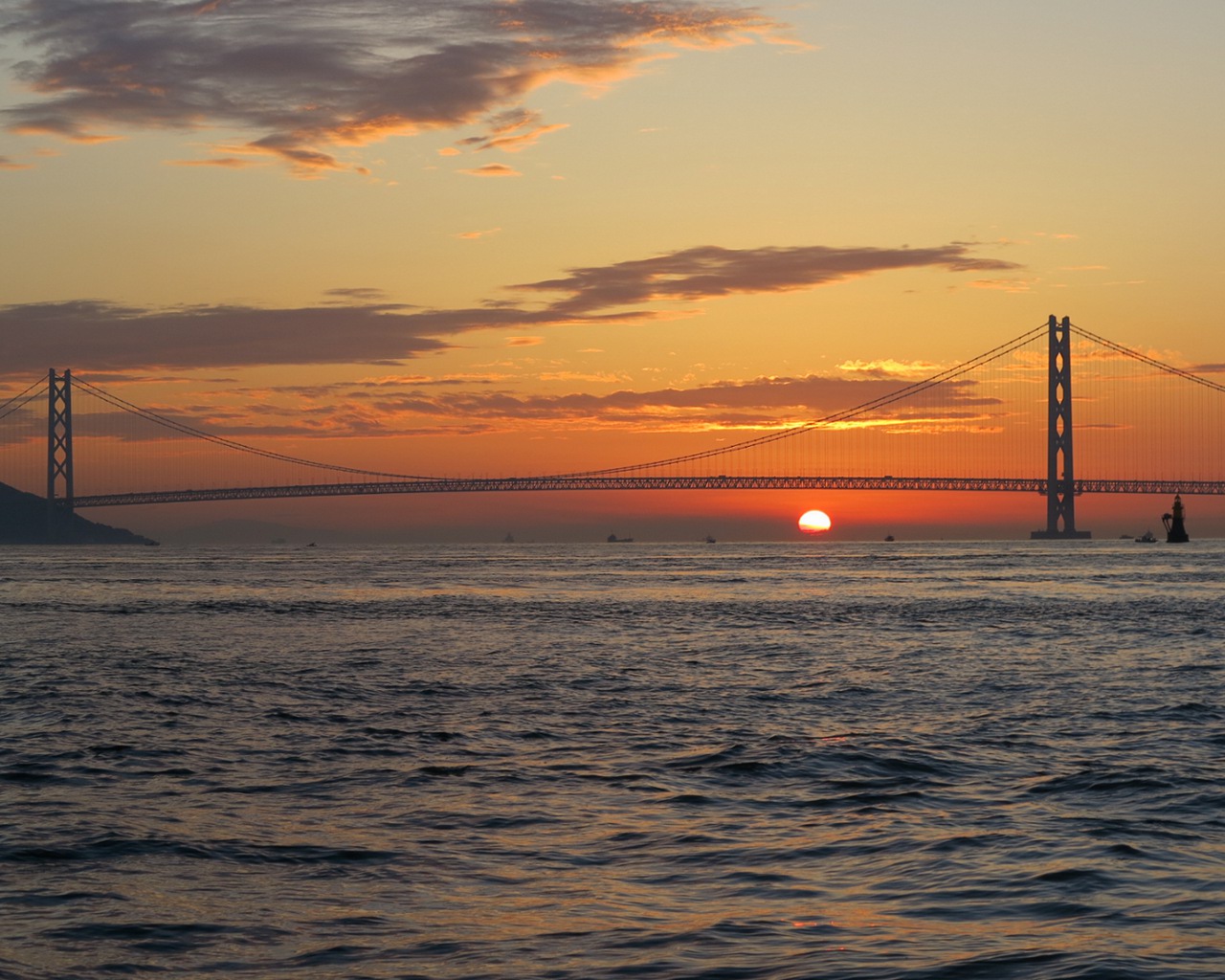 Akashi Kaikyo Bridge